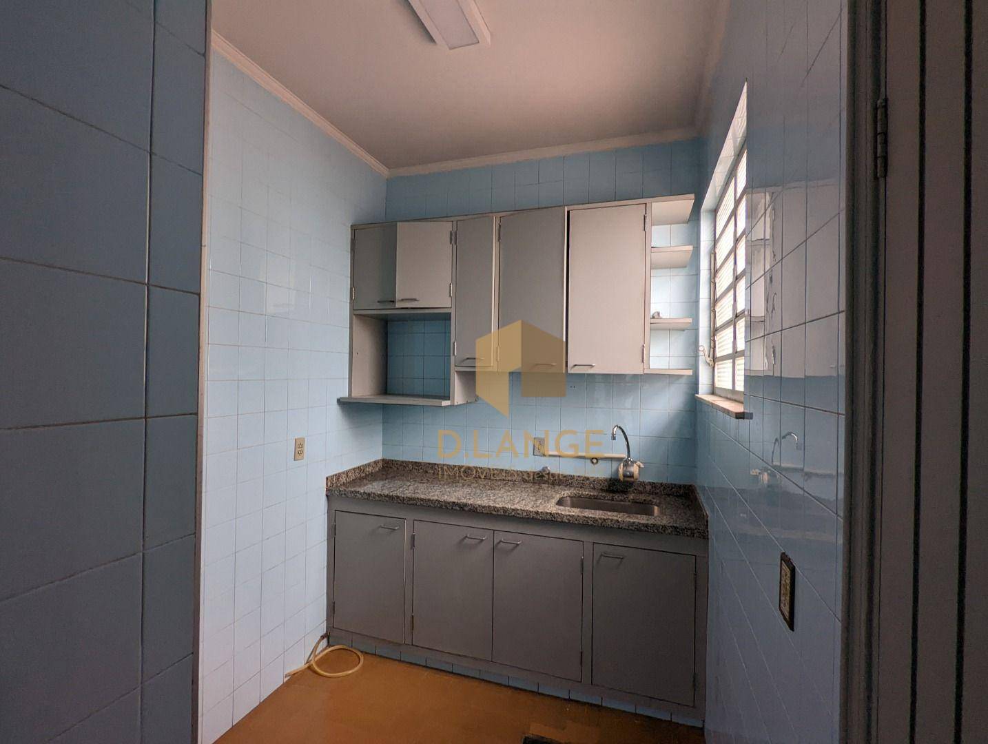 Casa para alugar com 3 quartos, 200m² - Foto 20