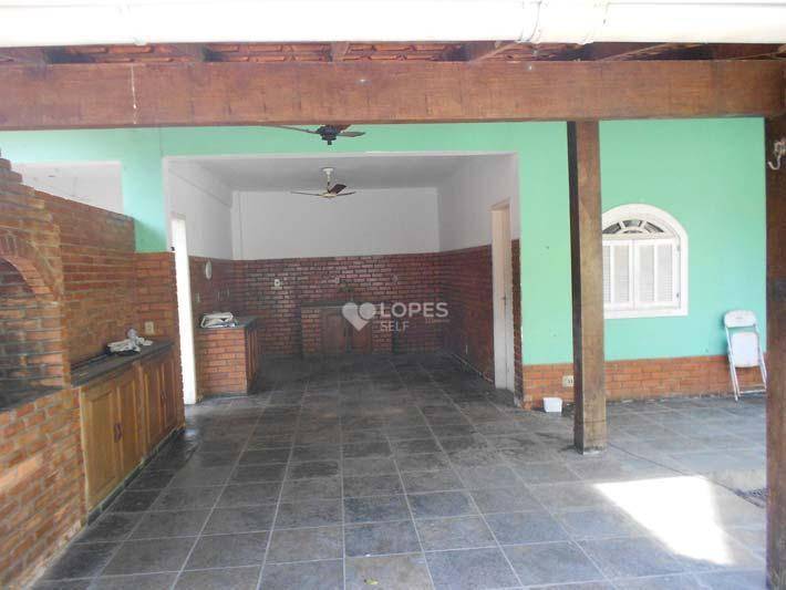 Casa à venda com 3 quartos, 194m² - Foto 17