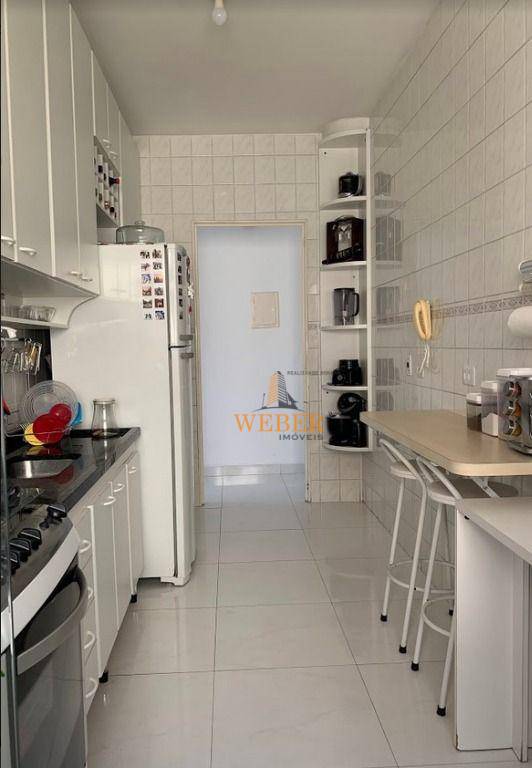 Apartamento à venda com 2 quartos, 56m² - Foto 13