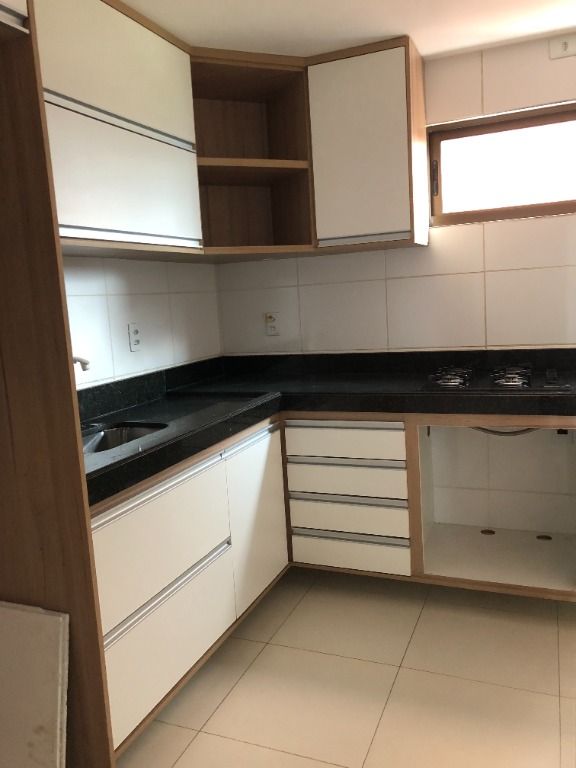 Apartamento à venda com 3 quartos, 75m² - Foto 4