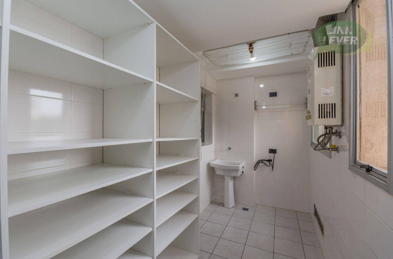 Apartamento para alugar com 2 quartos, 88m² - Foto 43