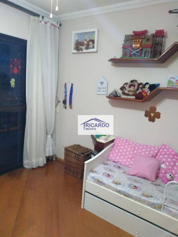 Apartamento à venda com 3 quartos, 140m² - Foto 13