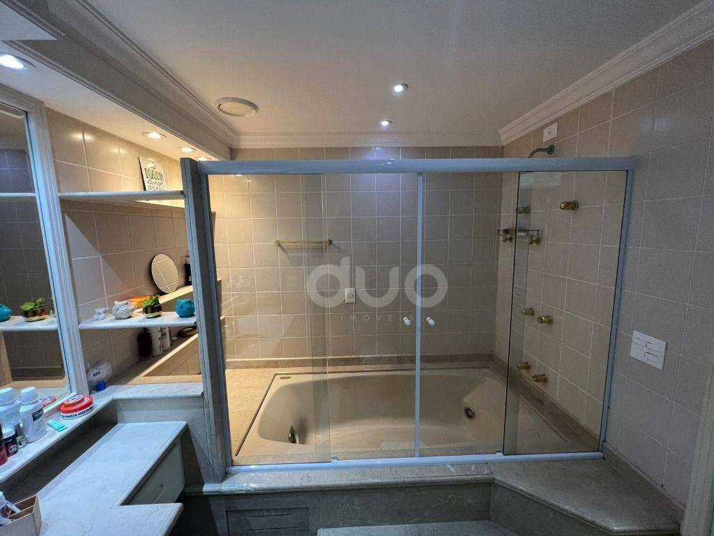 Apartamento à venda com 3 quartos, 227m² - Foto 28