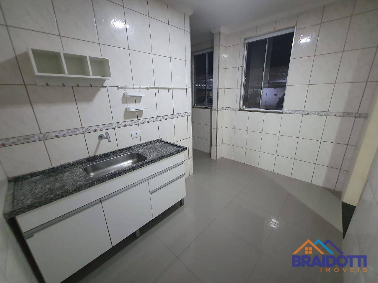 Apartamento à venda com 2 quartos, 50m² - Foto 3