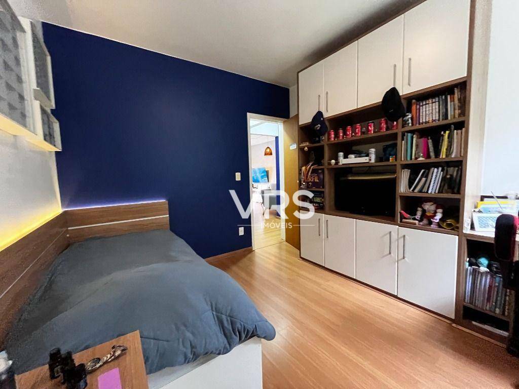 Apartamento à venda com 2 quartos, 80m² - Foto 20