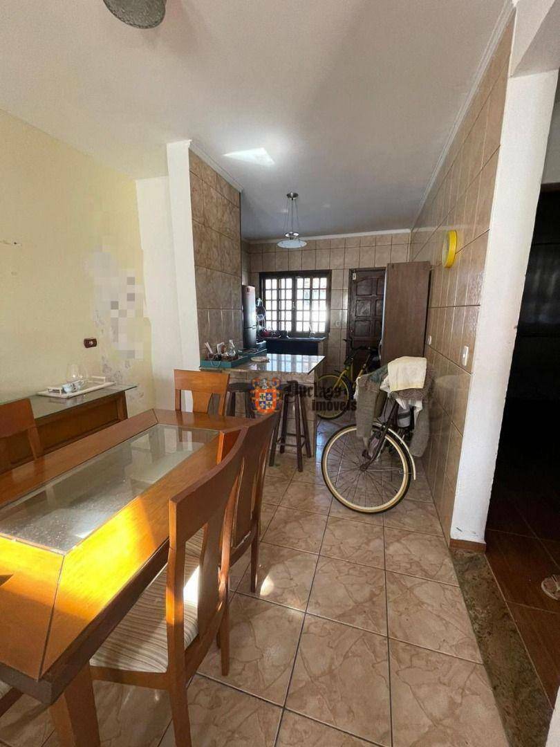 Sobrado à venda com 3 quartos, 178m² - Foto 4