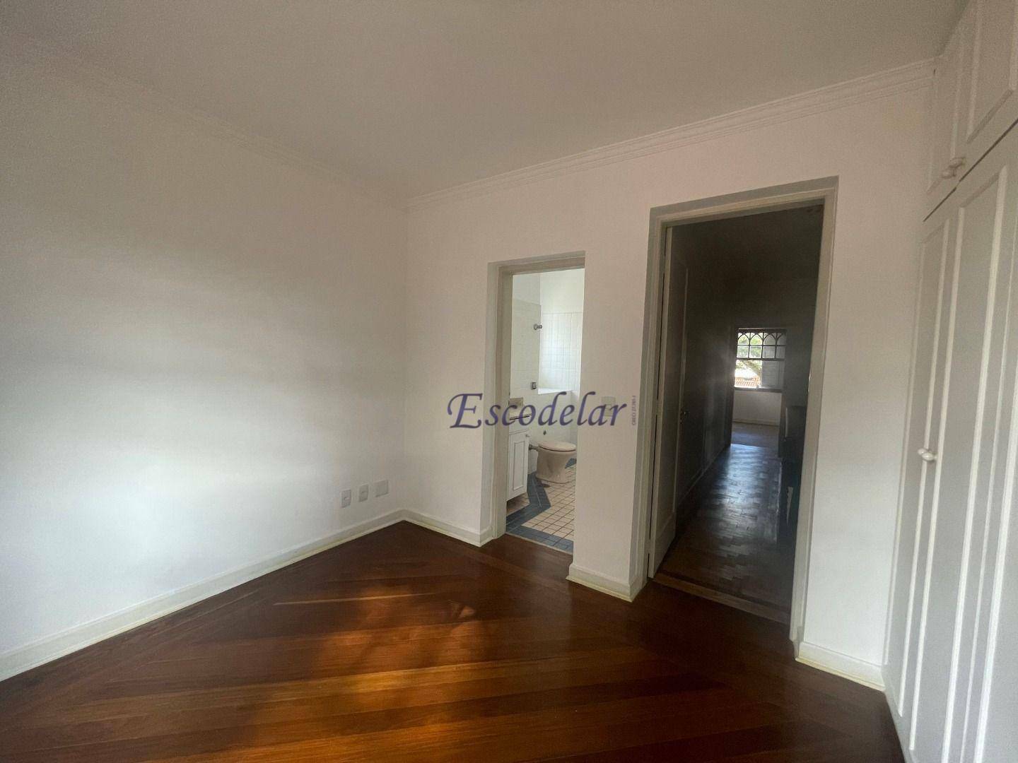 Casa para alugar com 4 quartos, 260m² - Foto 27