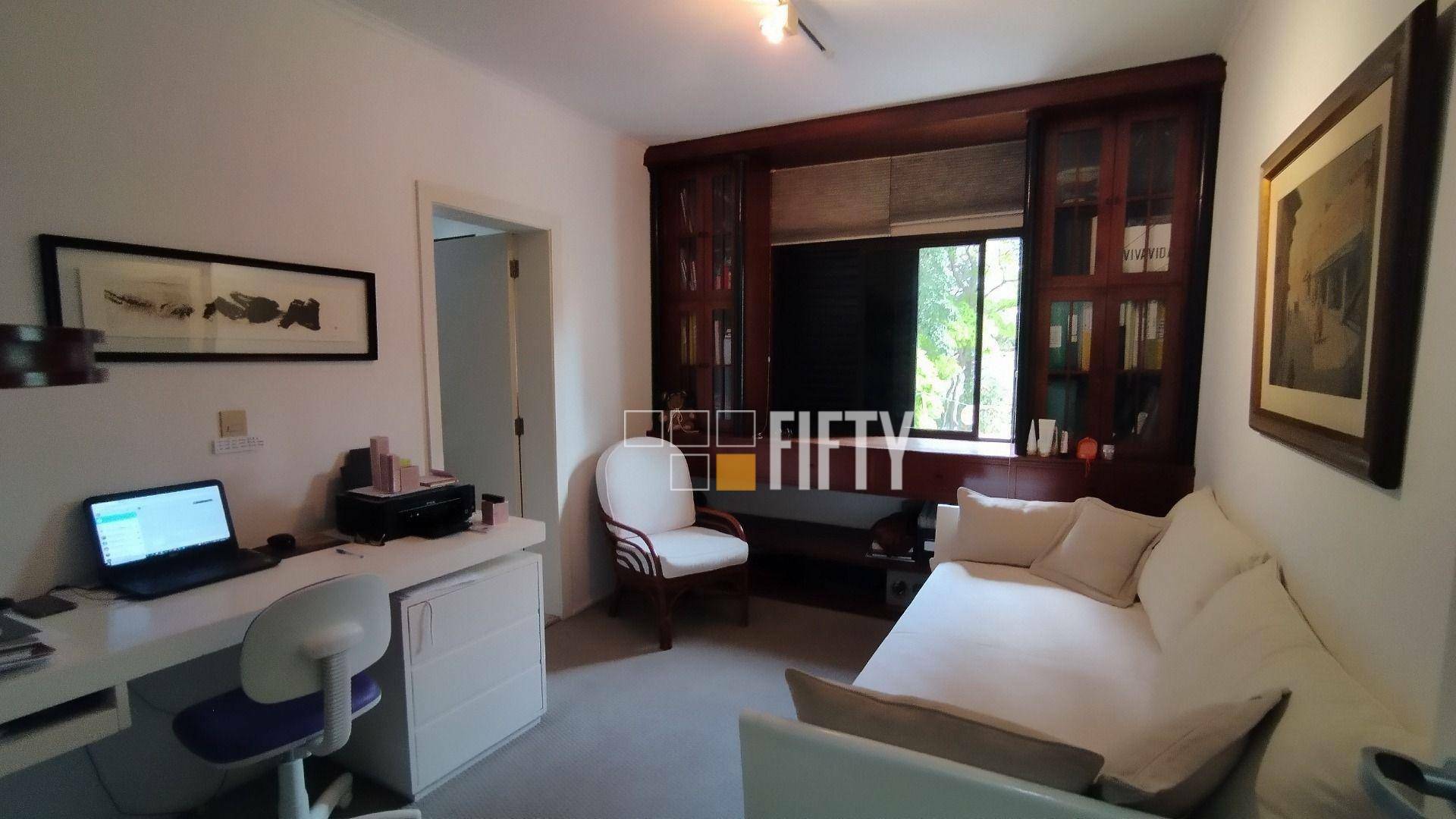 Apartamento para alugar com 4 quartos, 218m² - Foto 10