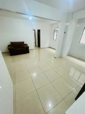 Apartamento à venda com 2 quartos, 7070m² - Foto 4