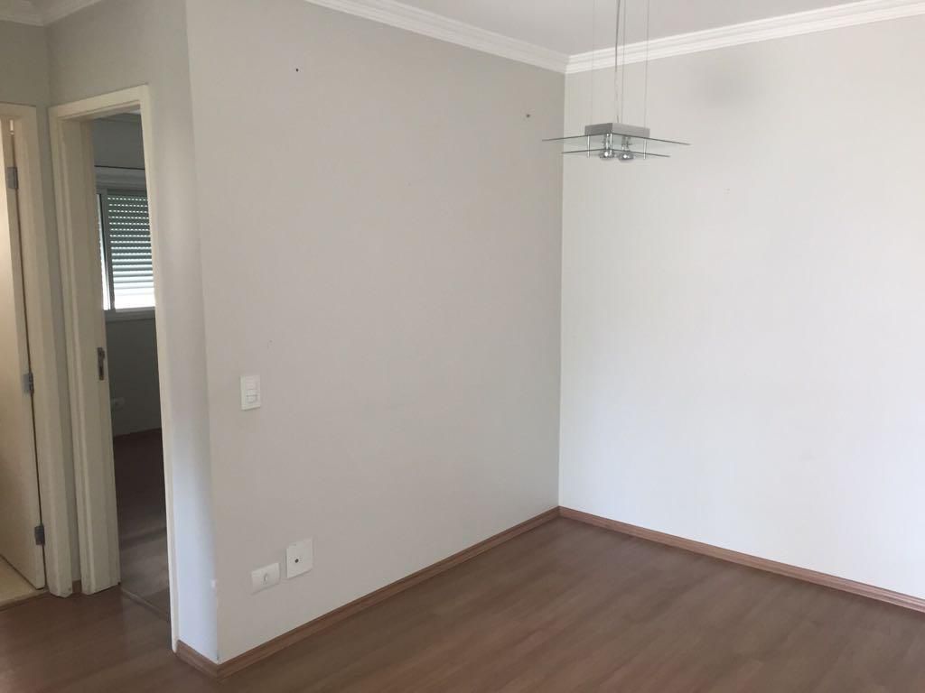 Apartamento à venda com 2 quartos, 62m² - Foto 2