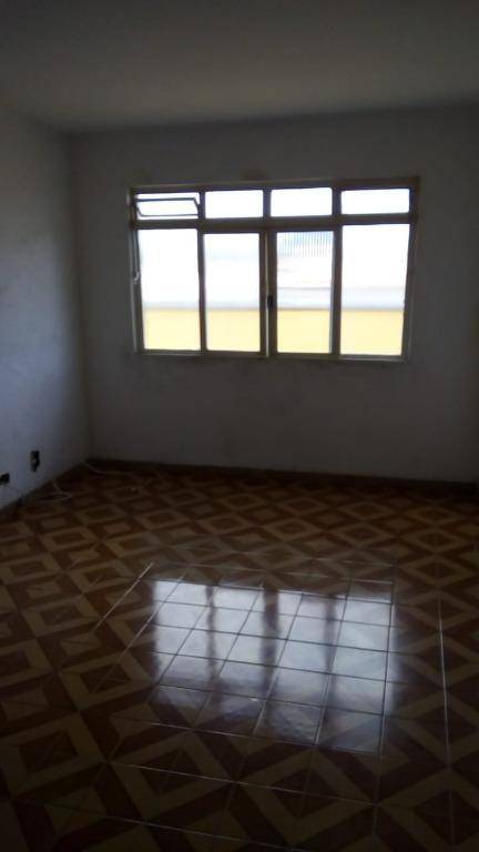 Apartamento para alugar com 2 quartos, 70m² - Foto 46