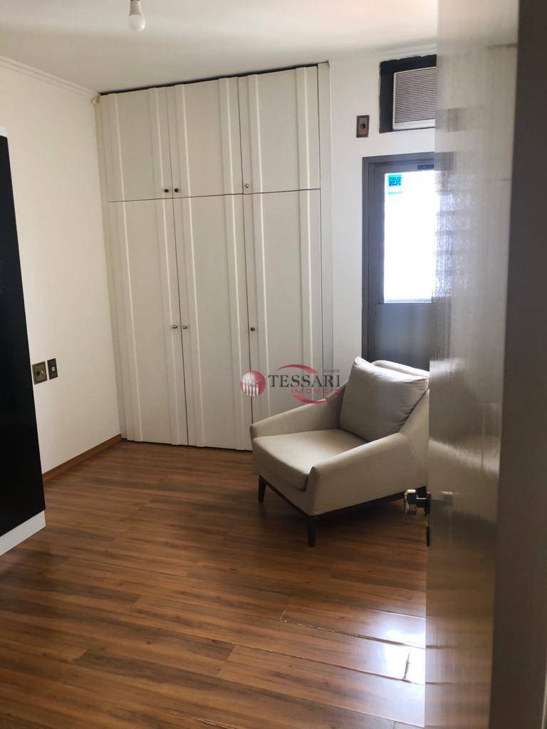 Apartamento à venda e aluguel com 3 quartos, 230m² - Foto 31