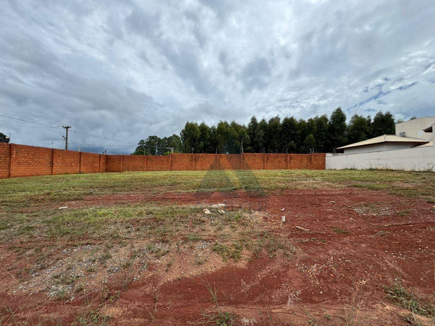 Terreno, 300 m² - Foto 1