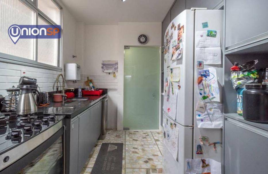 Apartamento à venda com 3 quartos, 170m² - Foto 17