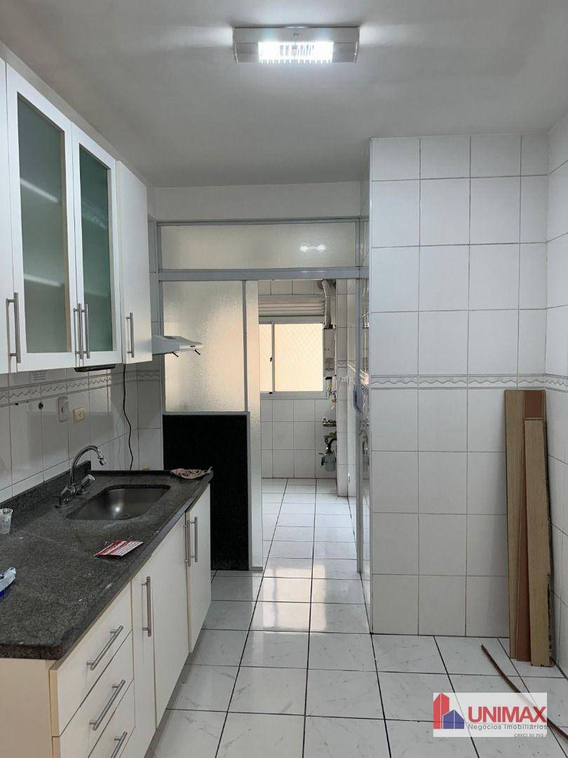 Apartamento para alugar com 3 quartos, 98m² - Foto 6