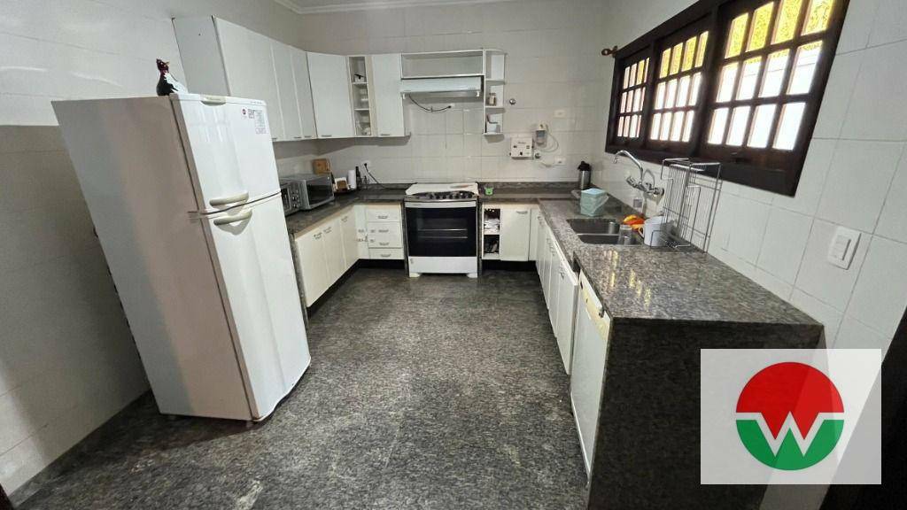 Casa de Condomínio à venda e aluguel com 4 quartos, 400m² - Foto 9