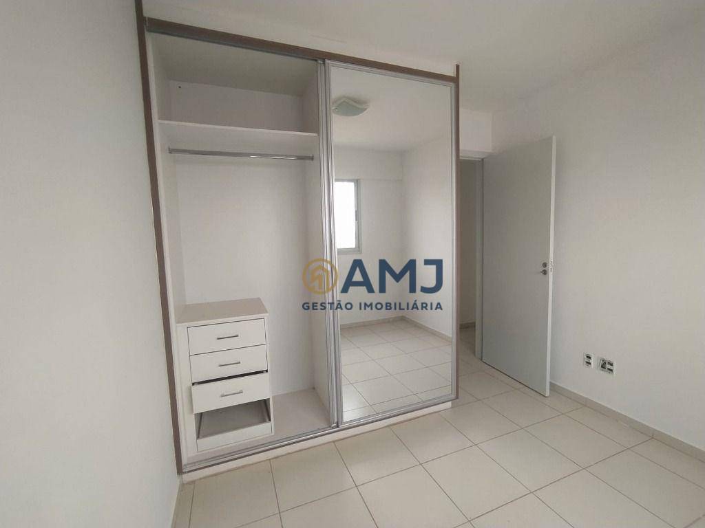 Apartamento à venda com 3 quartos, 74m² - Foto 8