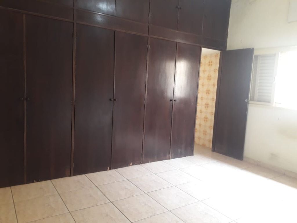 Casa para alugar com 3 quartos, 150m² - Foto 7