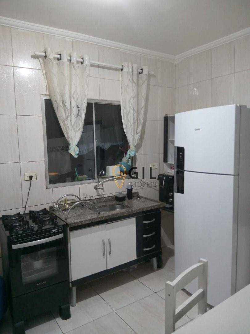 Sobrado à venda com 2 quartos, 60m² - Foto 1