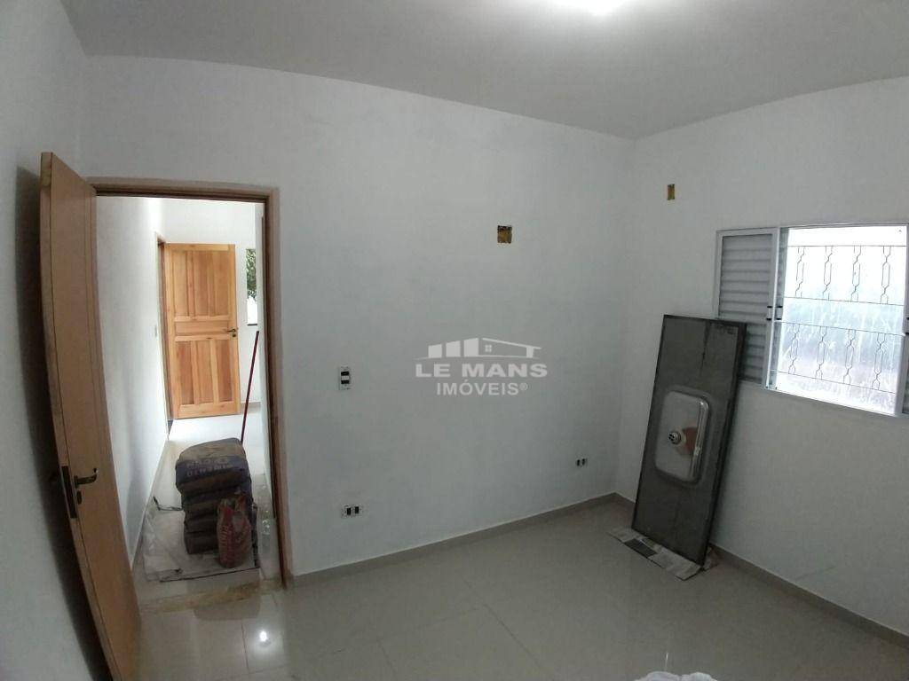 Casa à venda com 1 quarto, 28m² - Foto 7