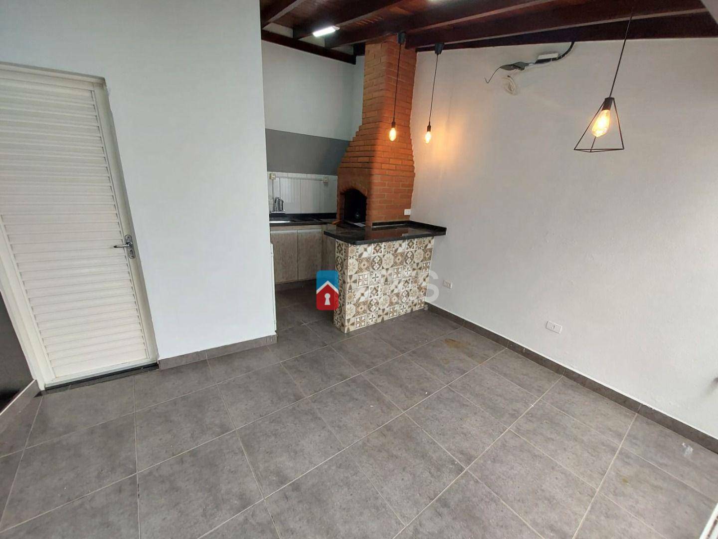 Casa à venda com 3 quartos, 190m² - Foto 9