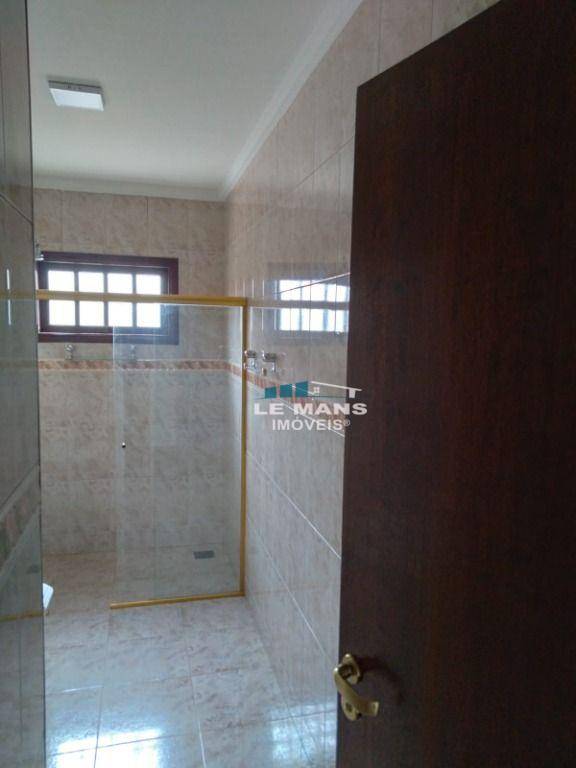 Casa de Condomínio à venda com 3 quartos, 242m² - Foto 28