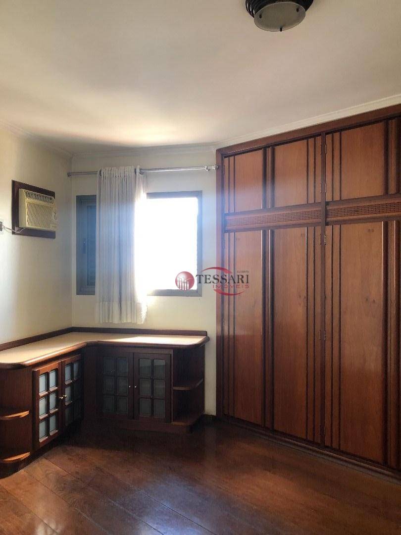 Apartamento à venda com 3 quartos, 135m² - Foto 15