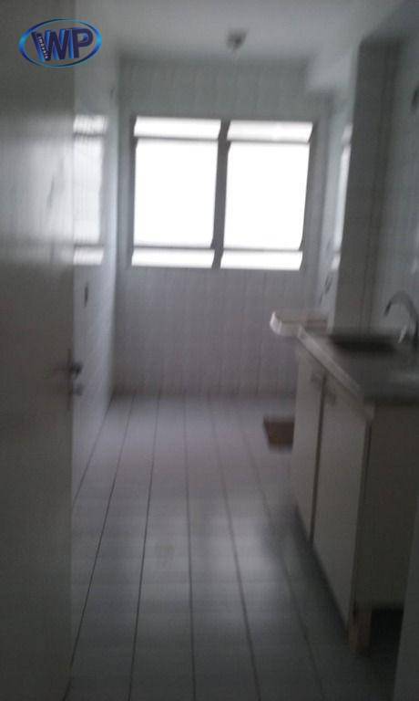 Apartamento à venda e aluguel com 2 quartos, 52m² - Foto 10