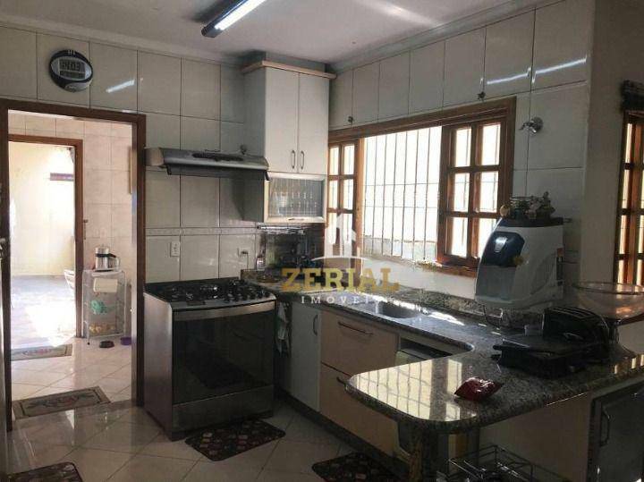 Sobrado à venda com 3 quartos, 220m² - Foto 6