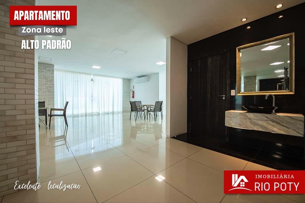 Apartamento à venda com 3 quartos, 130m² - Foto 4