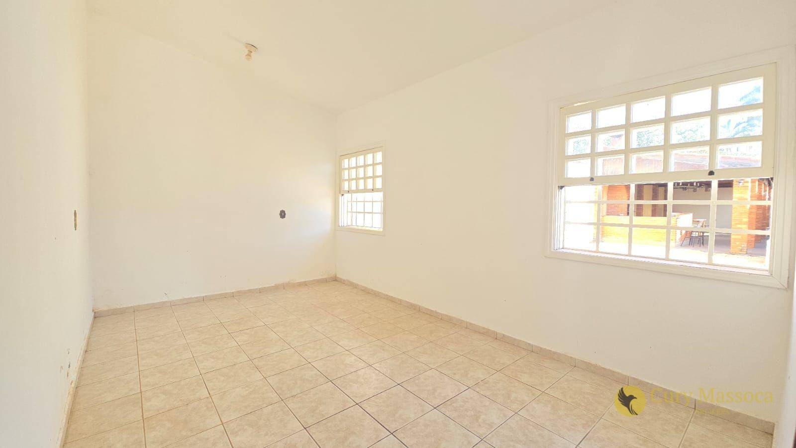 Casa à venda e aluguel com 3 quartos, 386m² - Foto 19