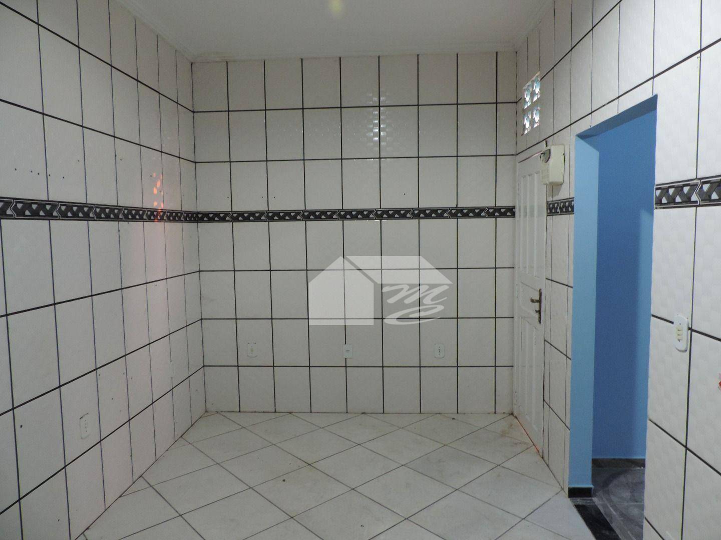 Casa à venda com 3 quartos, 170m² - Foto 14