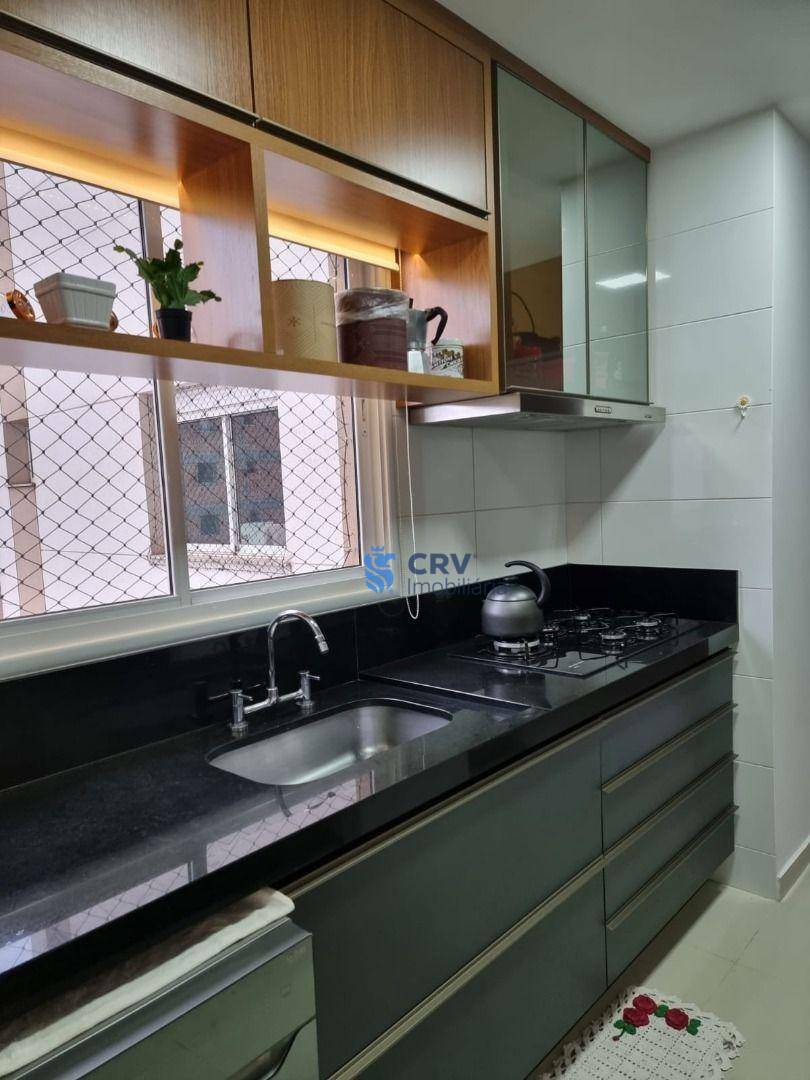 Apartamento à venda com 3 quartos, 110m² - Foto 4