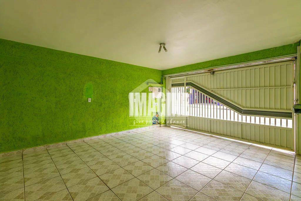 Sobrado à venda com 3 quartos, 220m² - Foto 43