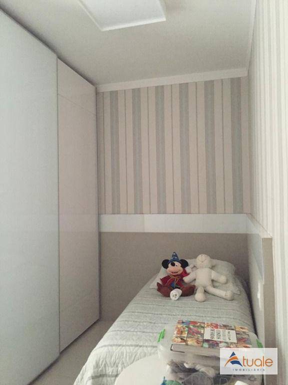 Apartamento à venda com 3 quartos, 115m² - Foto 11