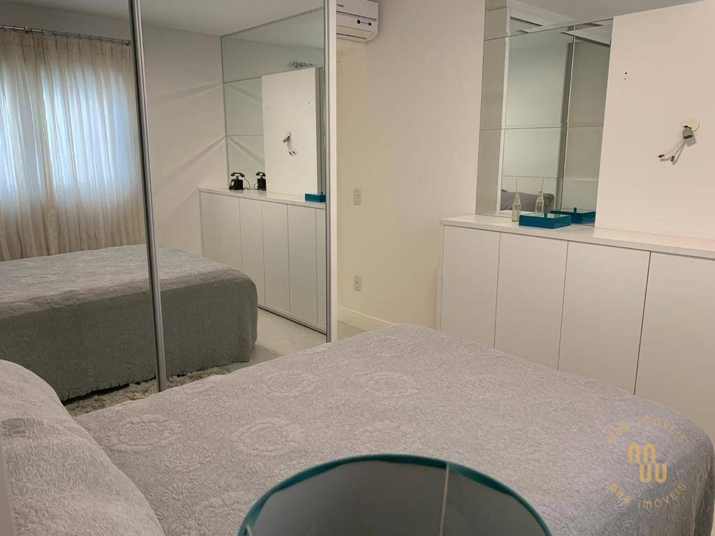 Apartamento à venda com 3 quartos, 130m² - Foto 12