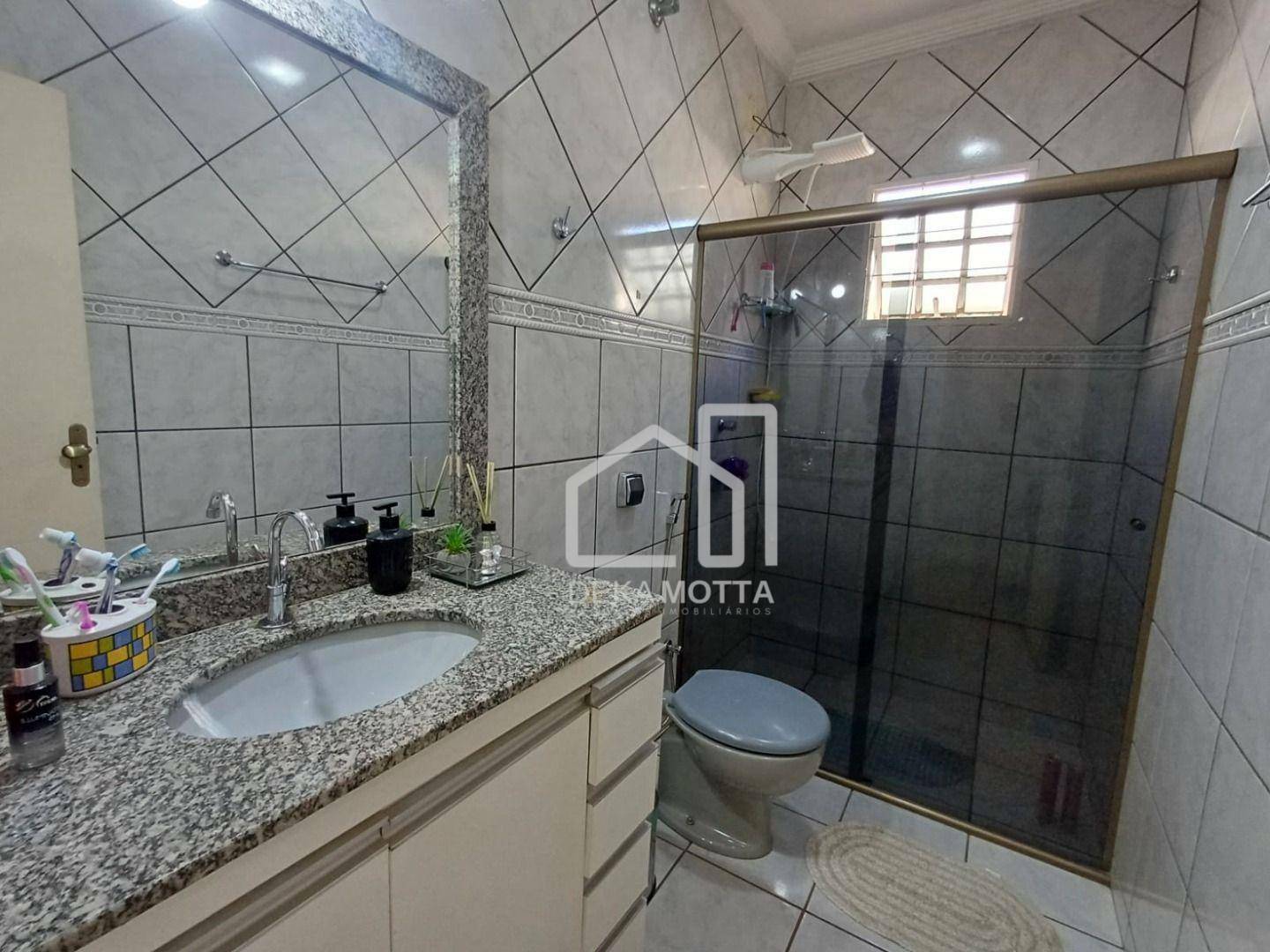 Casa à venda com 3 quartos, 194m² - Foto 15