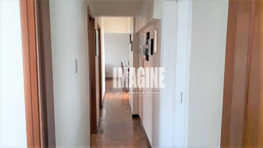 Apartamento à venda com 3 quartos, 130m² - Foto 10