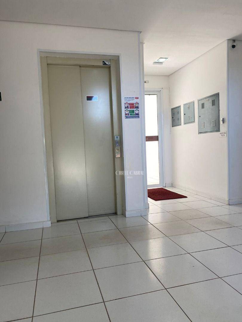 Apartamento à venda com 2 quartos, 58m² - Foto 2