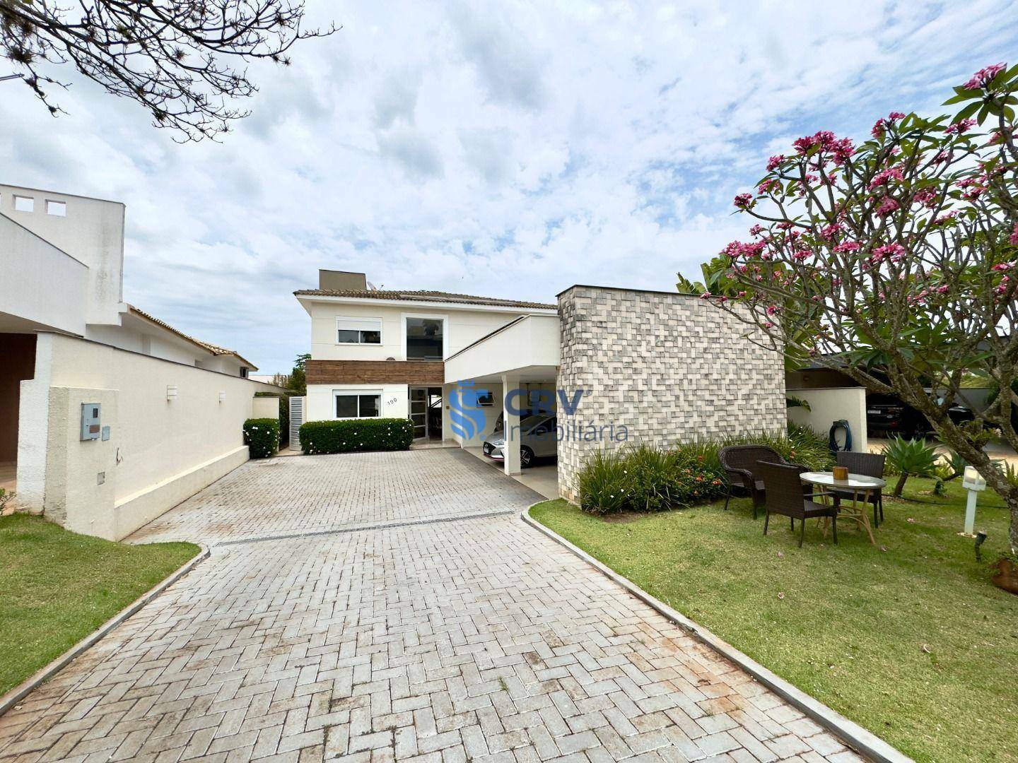 Sobrado à venda com 4 quartos, 331m² - Foto 32