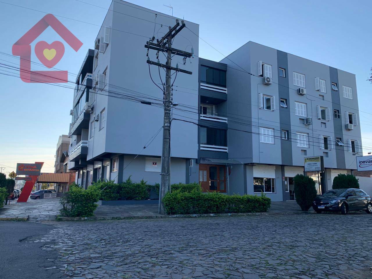 Apartamento à venda com 2 quartos, 150m² - Foto 2