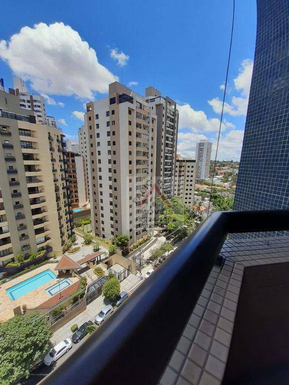 Apartamento à venda com 3 quartos, 77m² - Foto 10