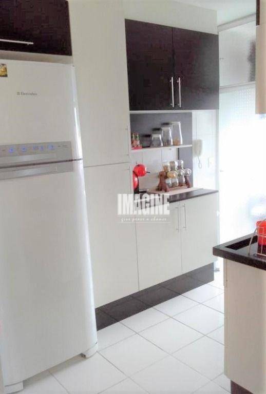 Apartamento à venda com 2 quartos, 48m² - Foto 4