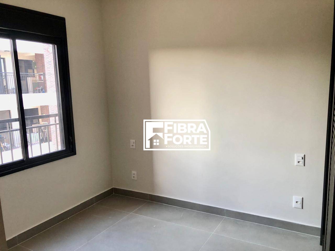 Apartamento para alugar com 2 quartos, 65m² - Foto 14