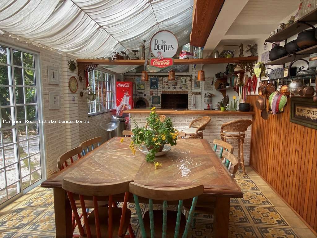 Casa à venda com 4 quartos, 3135m² - Foto 18