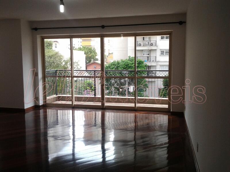 Apartamento para alugar com 4 quartos, 180m² - Foto 35