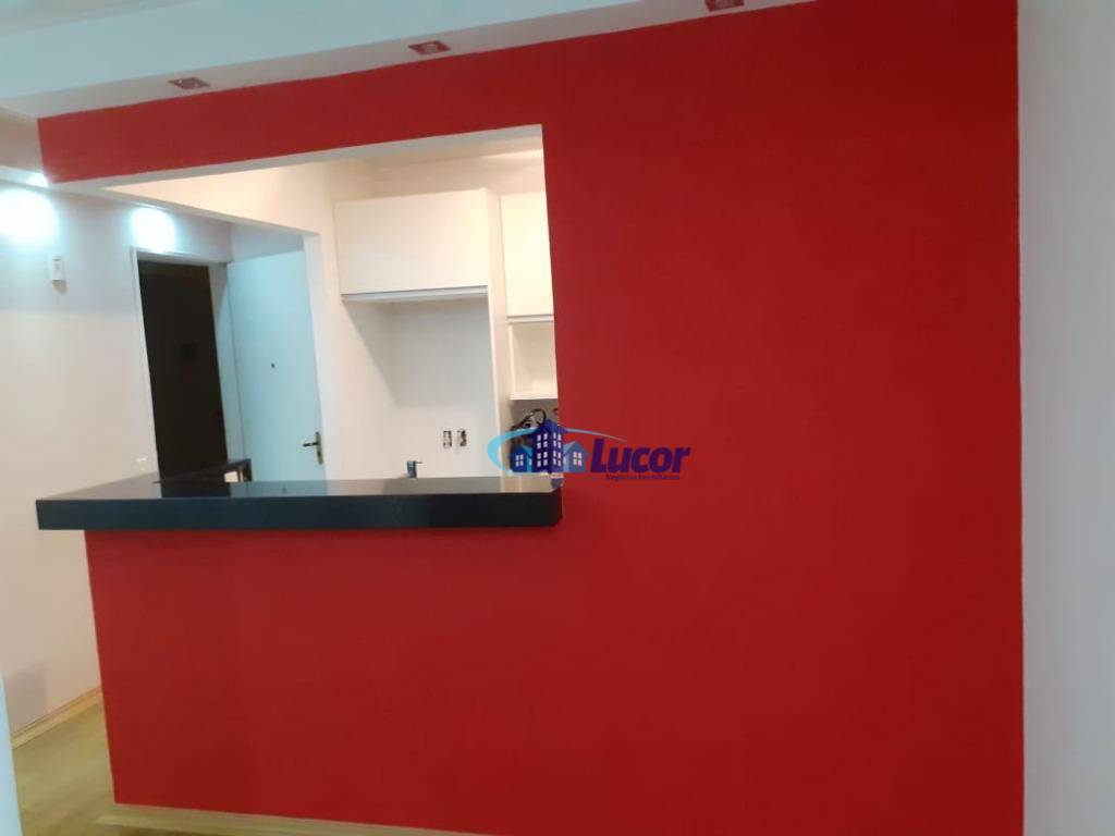 Apartamento à venda com 2 quartos, 56m² - Foto 2