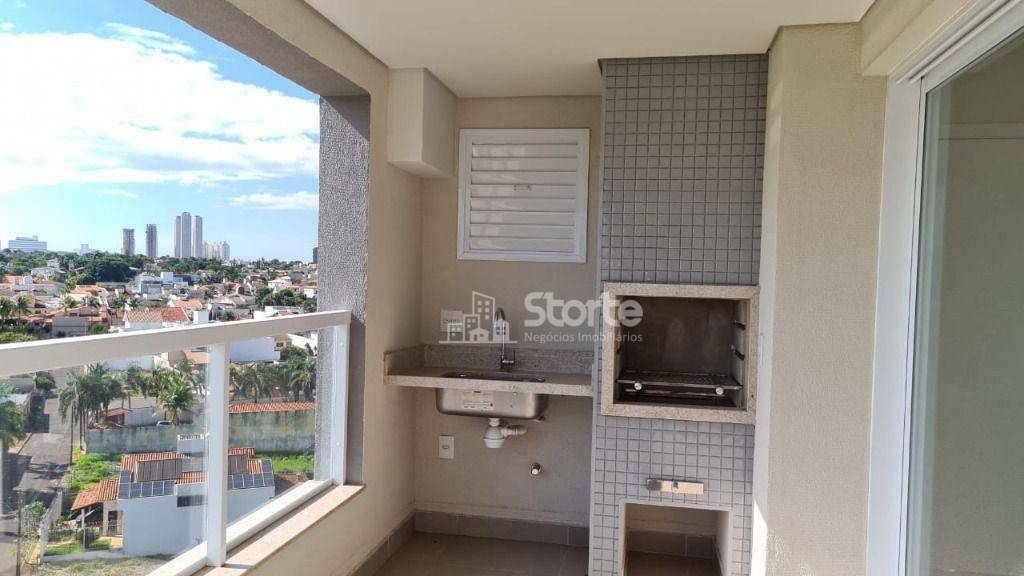 Apartamento à venda com 3 quartos, 136m² - Foto 2