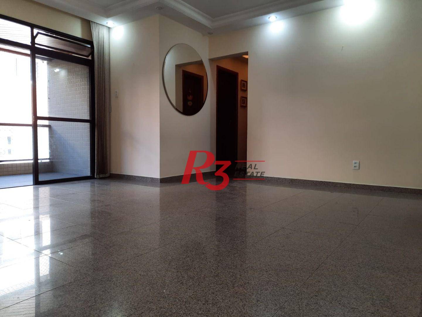 Apartamento à venda com 2 quartos, 111m² - Foto 1