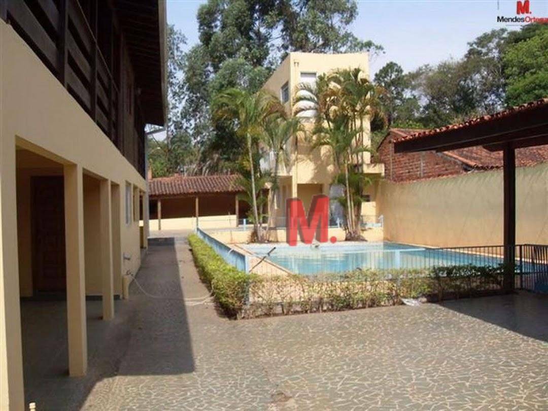 Chácara à venda com 3 quartos, 800m² - Foto 8